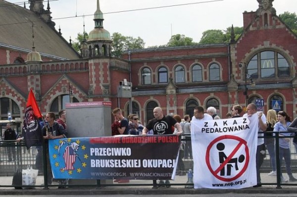 Gdańsk: Polacy przeciwko zboczeńcom