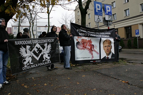 Białystok: Pikiety pro life oraz wykład dr P. Camerona