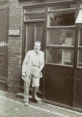 Wojciech Dłużewski – harcerz, narodowy radykał, wychowawca
