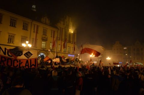 IBM, Wyborcza i Dutkiewicz ostrzegają przed Marszem Patriotów