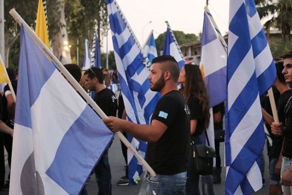 Europejscy nacjonaliści solidarni z greckim Cyprem
