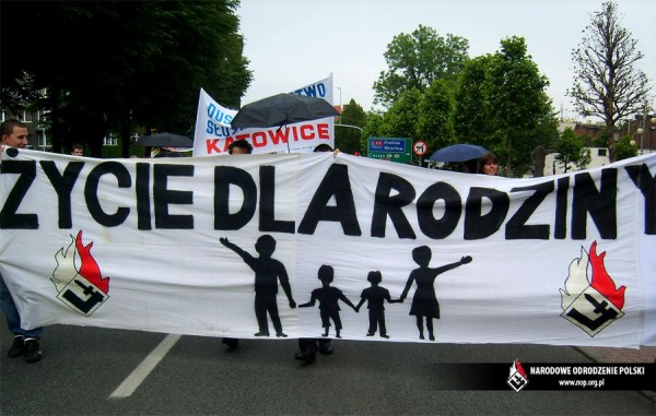NOP na Marszu dla Życia i Rodziny w Katowicach