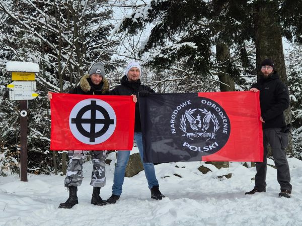 Nacjonaliści z NOP na górskim szlaku