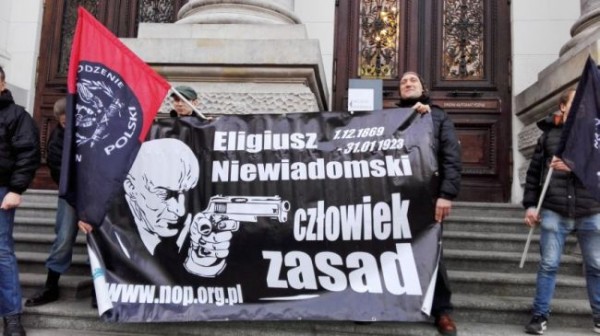 Warszawa: Pamięci Eligiusza Niewiadomskiego
