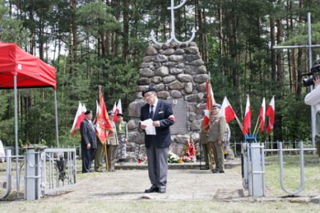 NOP na obchodach 70. rocznicy bitwy pod Pawłami